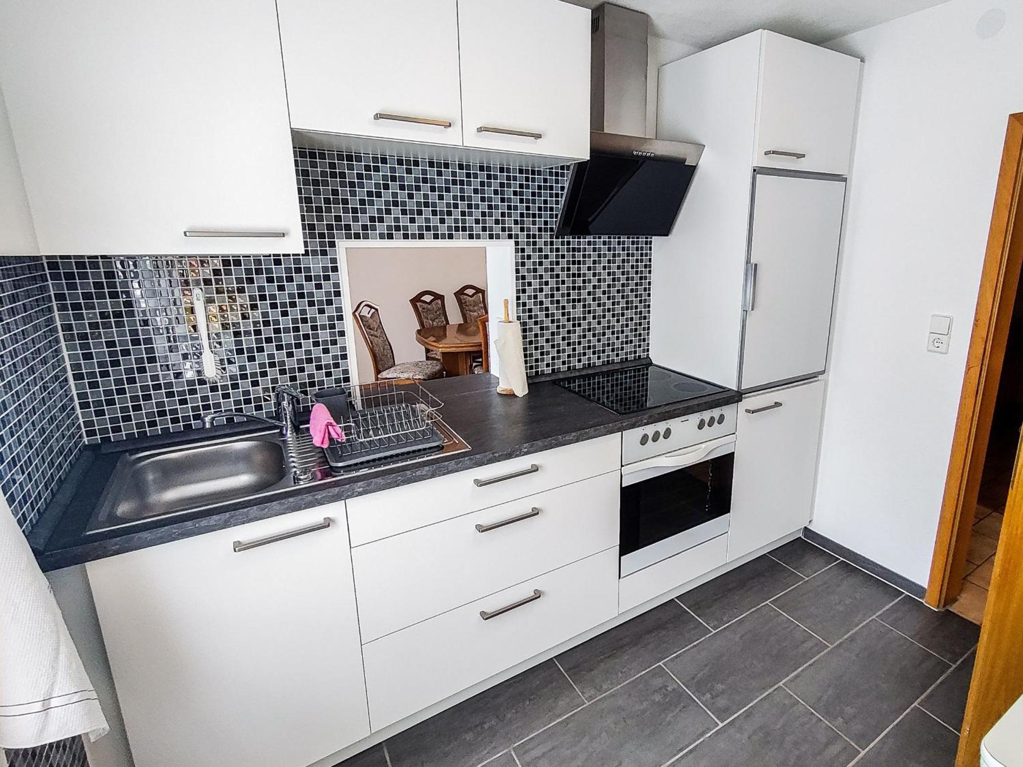 Ferienwohnung Ella, 95Qm, Terrasse トートナウ エクステリア 写真