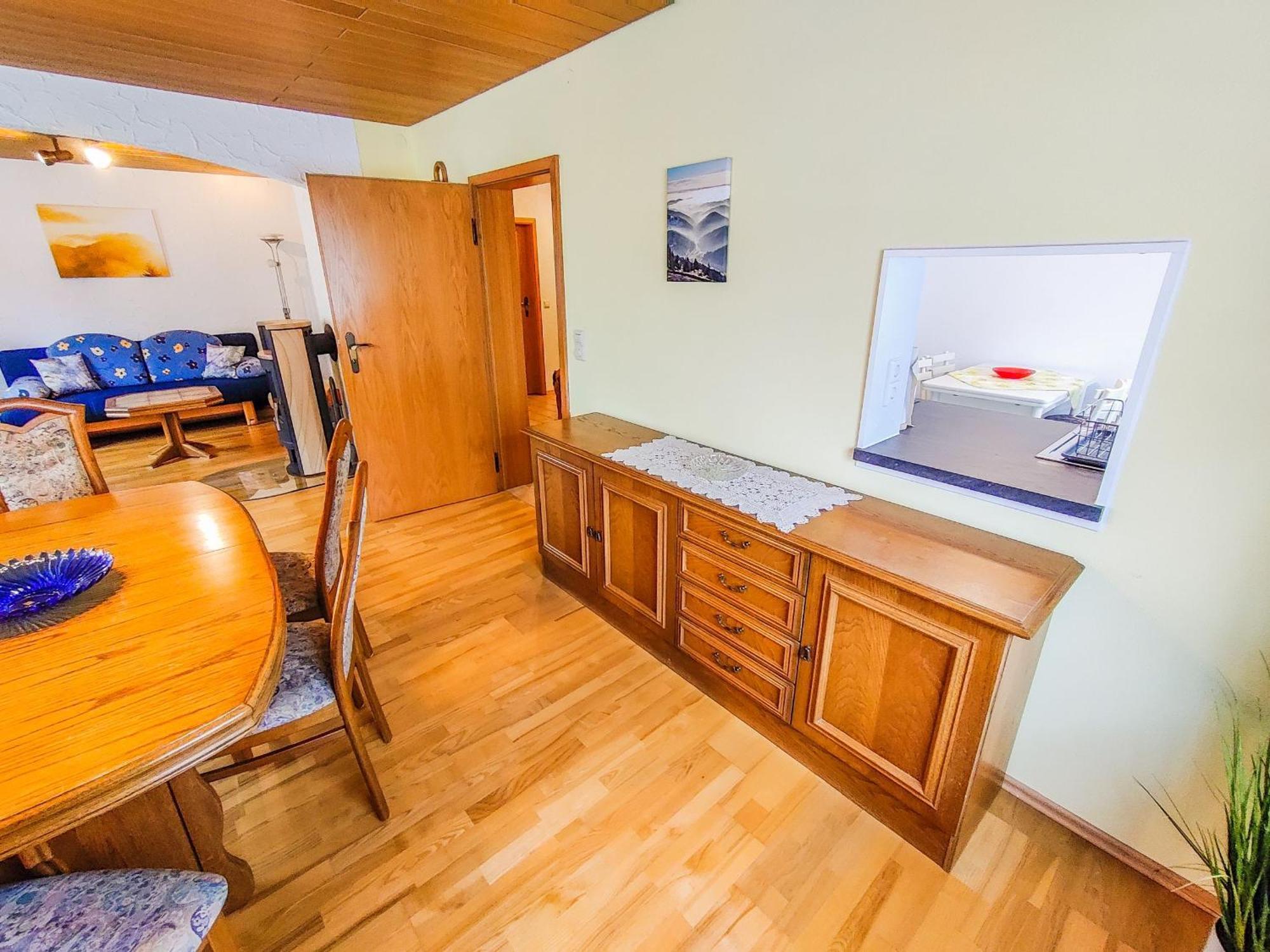 Ferienwohnung Ella, 95Qm, Terrasse トートナウ エクステリア 写真