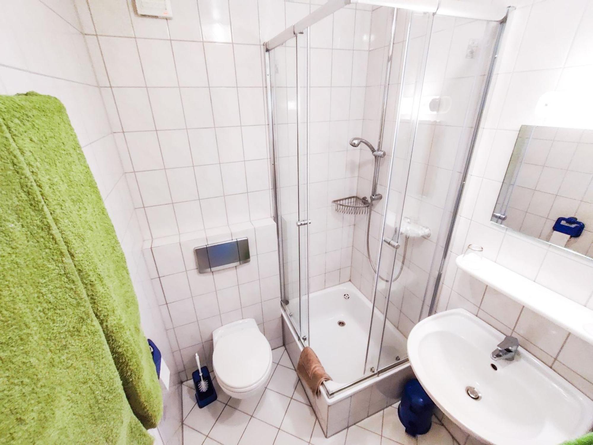 Ferienwohnung Ella, 95Qm, Terrasse トートナウ エクステリア 写真
